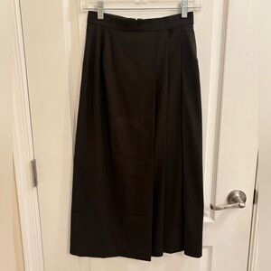Elegant Black Women's Skirt